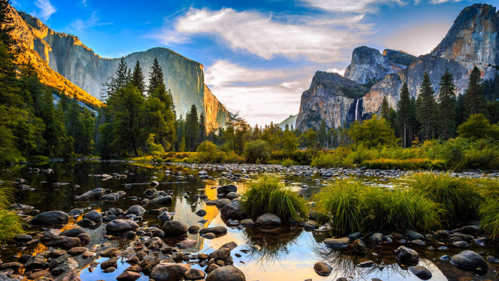 Yosemite in California during sunset