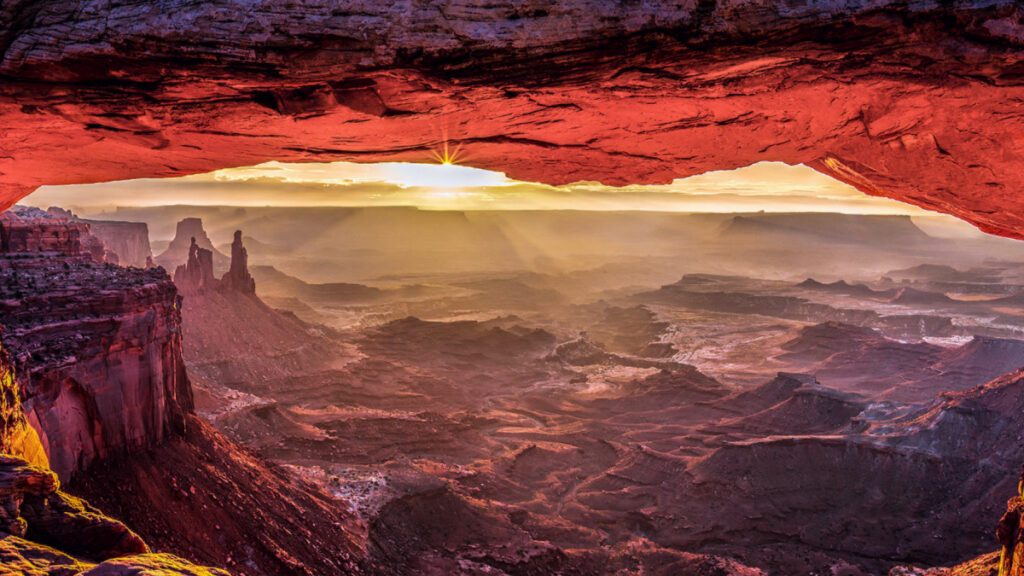 destination canyonlands mesa arch